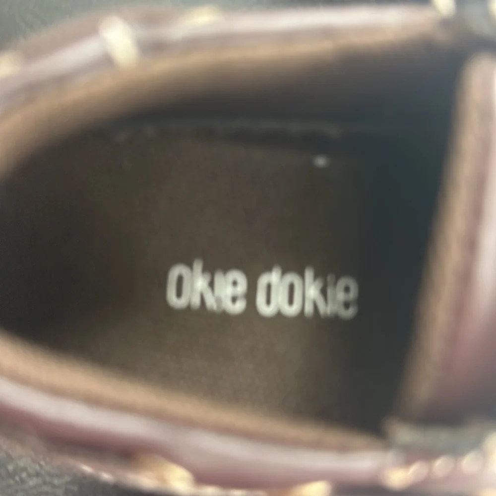 Okie Dokie Boys Brown‎ Oxford Dress shoes size 9
